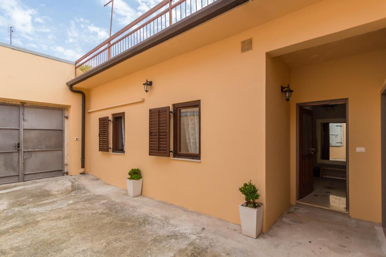 Apartment Box Пореч Екстер'єр фото